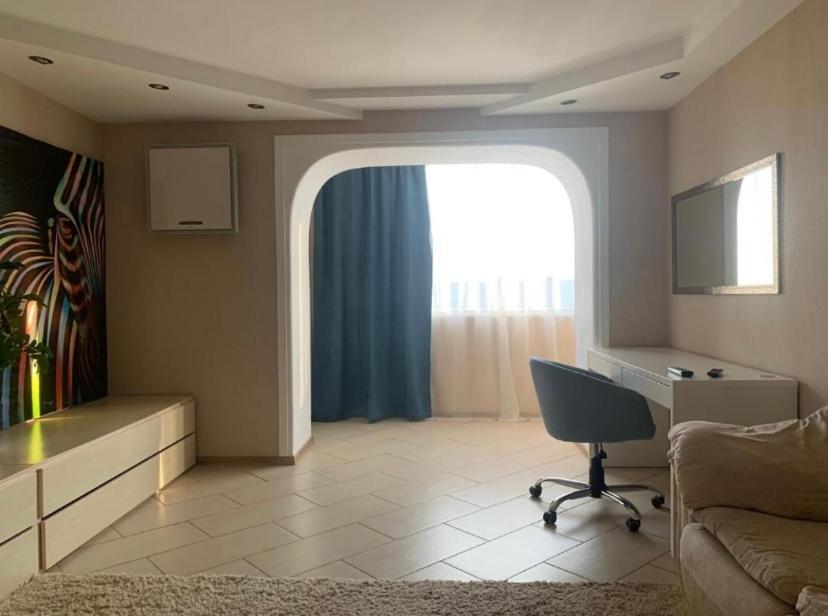 Apartment In The Center Черкассы Экстерьер фото